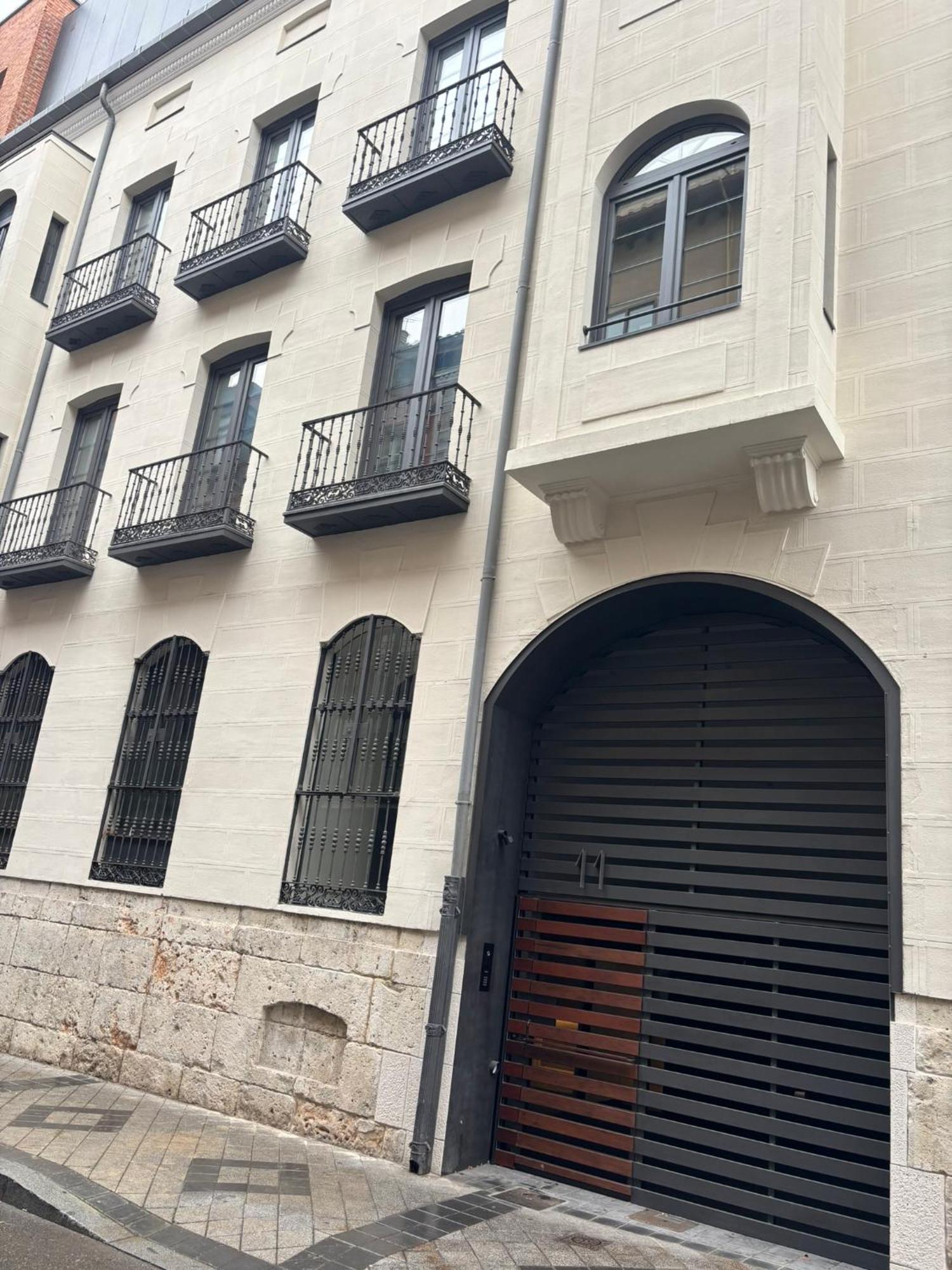 Apartamentos Catedral II Valladolid Exterior photo